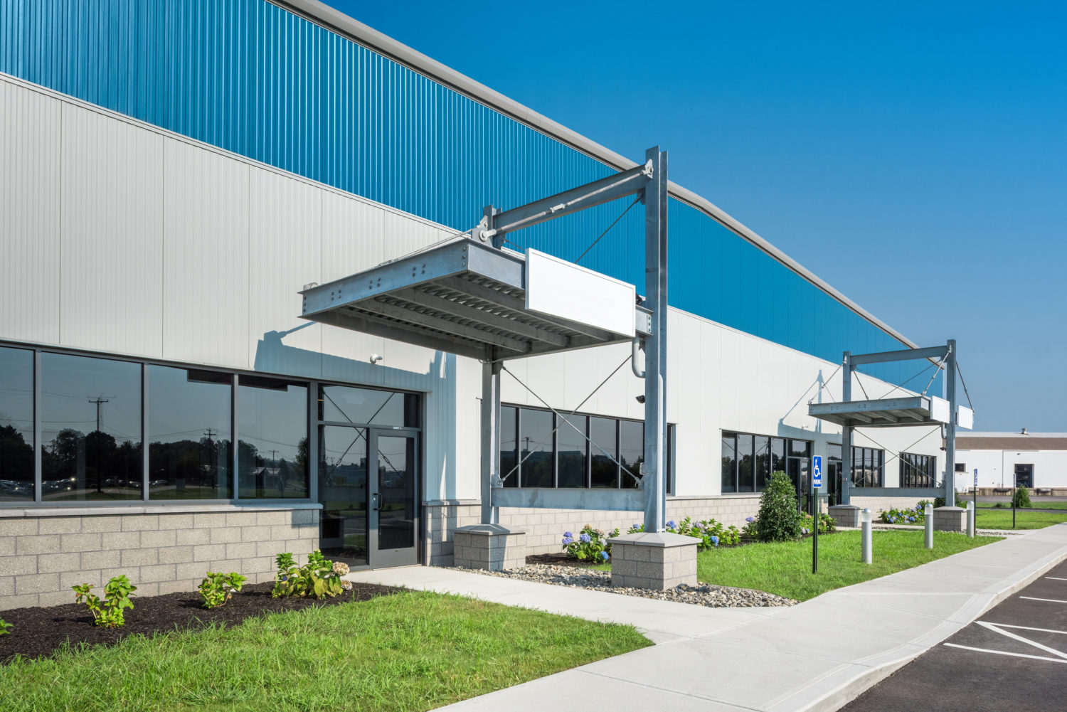 Quonset Flex BuildingQuonset, RI VISION 3 ARCHITECTS