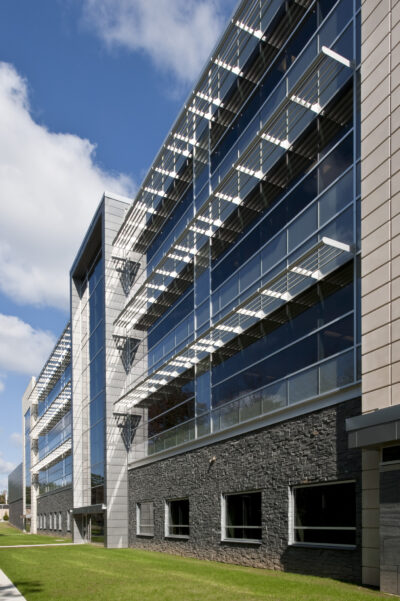 Client: Dimeo (401) 781-9800 | Vision 3 Architects (401) 461-7771 | FM Global (401) 275-3000
Project: FM Global New World Headquarters in Johnston, RI
For more information Contact Gregg Shupe 508-877-7700 www.Shupestudios.com