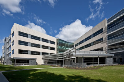 Client: Dimeo (401) 781-9800 | Vision 3 Architects (401) 461-7771 | FM Global (401) 275-3000
Project: FM Global New World Headquarters in Johnston, RI
For more information Contact Gregg Shupe 508-877-7700 www.Shupestudios.com